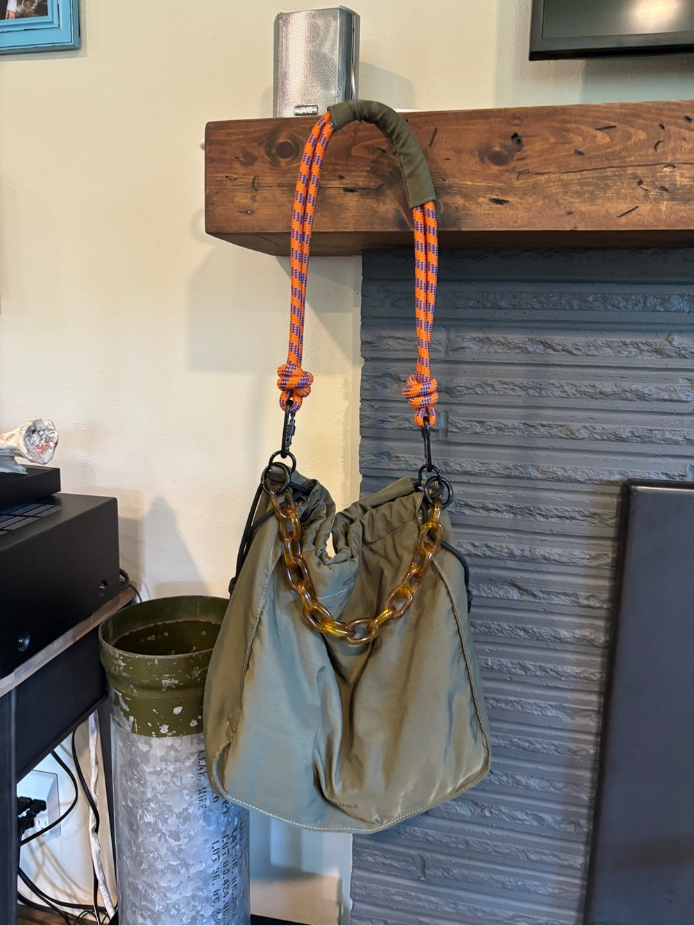 Rotunda Sant Hobo Shoulder Bag